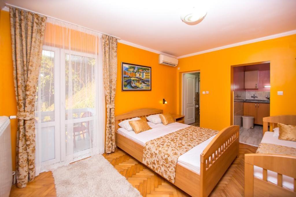Acika Apartments Rafailovici Exterior photo